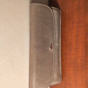 Roots grey cowhide leather wallet.
